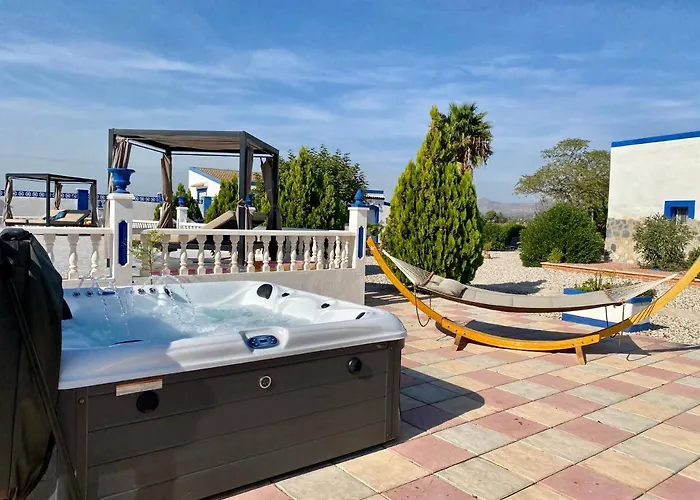 Casa Azul 4*
